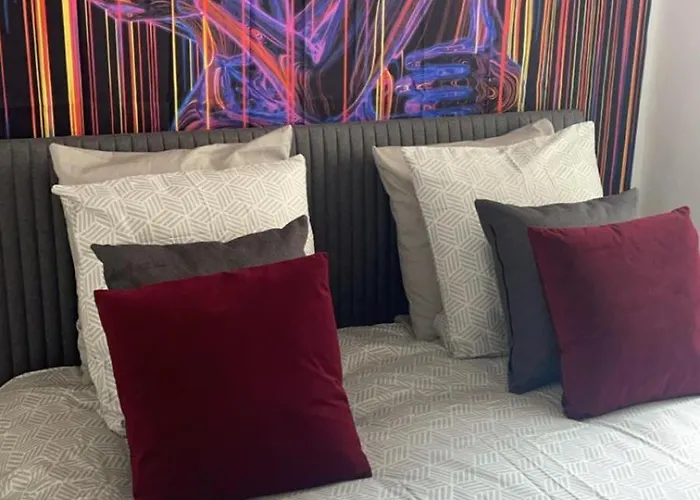 Apartment Hyper Centre, Remparts, Vieille , Cosy, Possible Faire A Pieds *