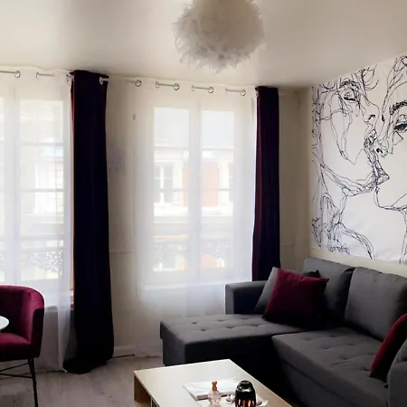 Hyper Centre, Remparts, Vieille , Cosy, Possible Faire A Pieds *