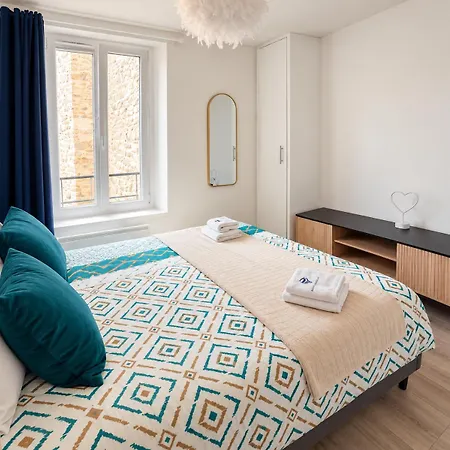 Hyper Centre, Remparts, Vieille , Cosy, Possible Faire A Pieds *